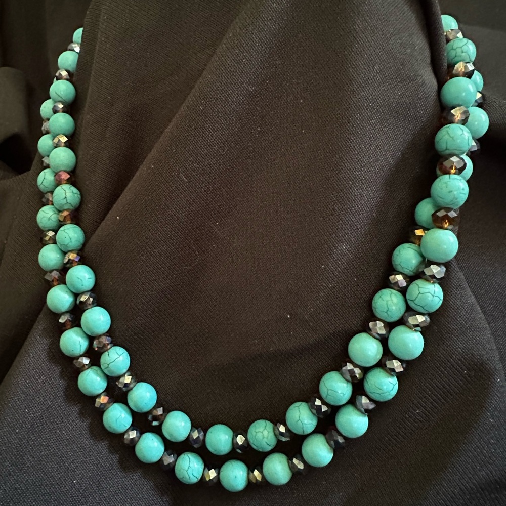 Blue Turquoise Beaded Necklace 21” long